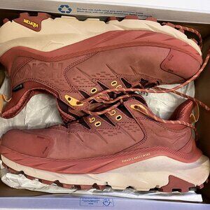 Hoka Womans Kaha 2 low GTX